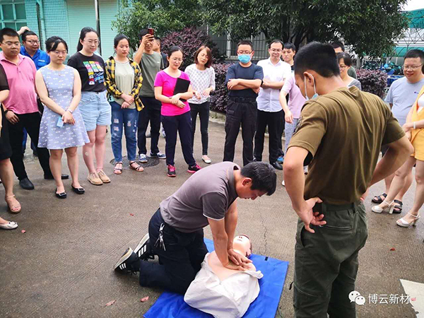 d0096ec6c83575373e3a21d129ff8fef694203ee27bf2