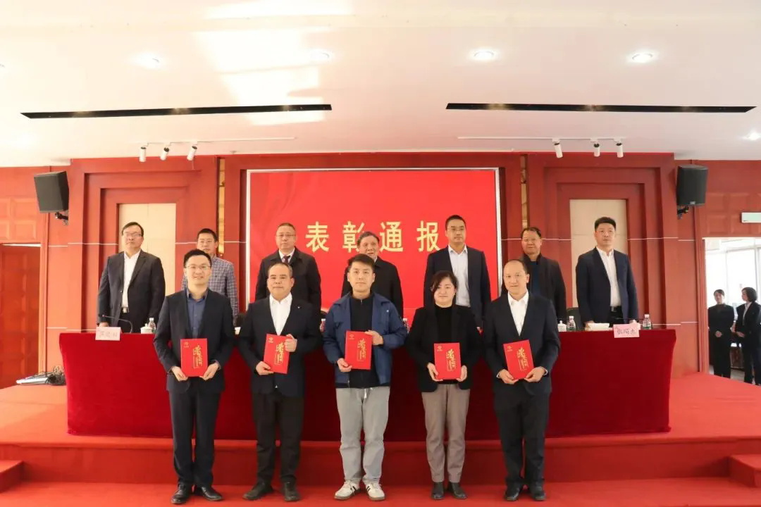 e0fd56ec231423d579c43d51c842d39a694120b22c7aa